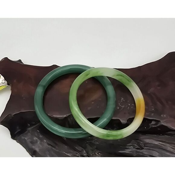 Set of 2 Chinese greenstone Bangle Bracelets ( 2 Sizes ) - Picture 7 of 8